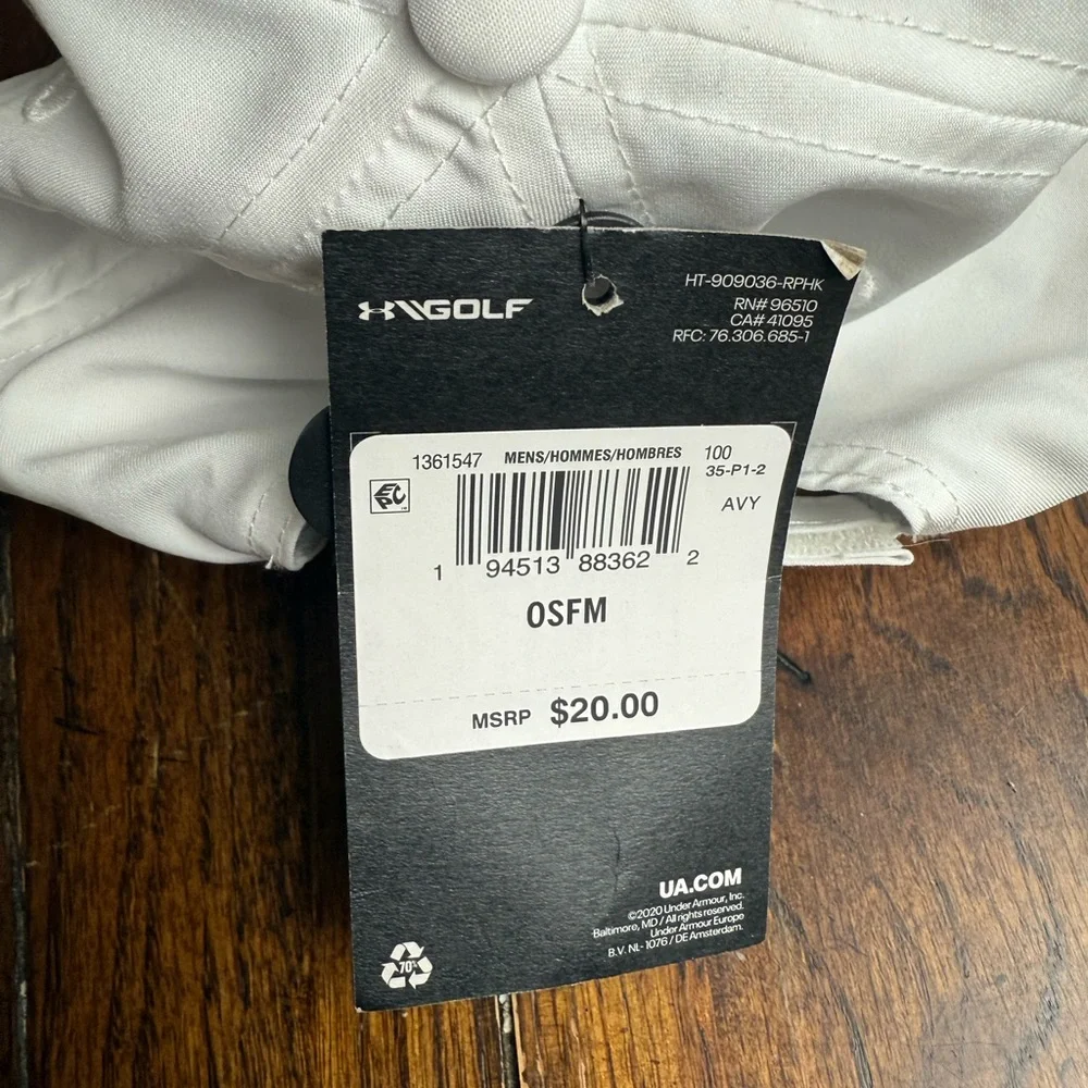 Under Armour Cream Cap with‎ Dark Blue Logo